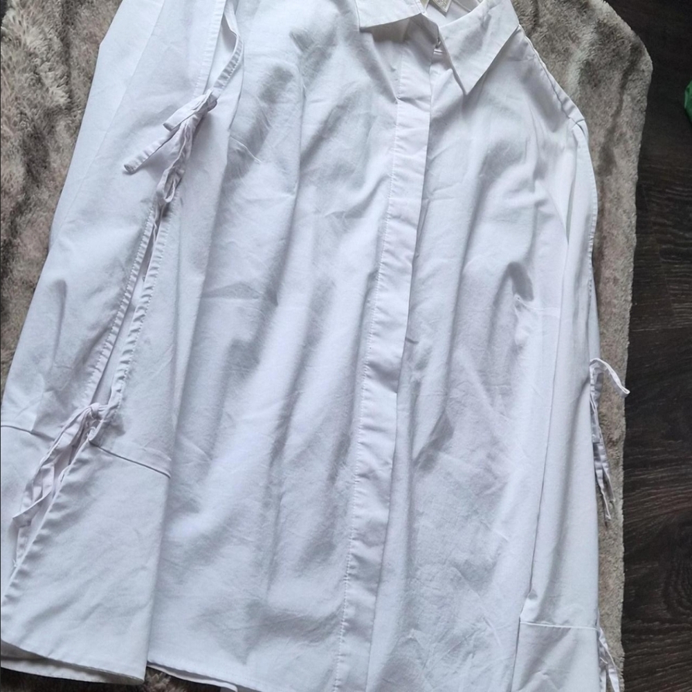 White Button-Up Shirt with Tie Sleeves - Picture 2 of 2